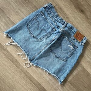levi’s denim skirt